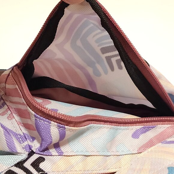 KAVU Original Rope Bag Sling Pack with Adjustable Rope Shoulder Strap - Picture 4 of 5